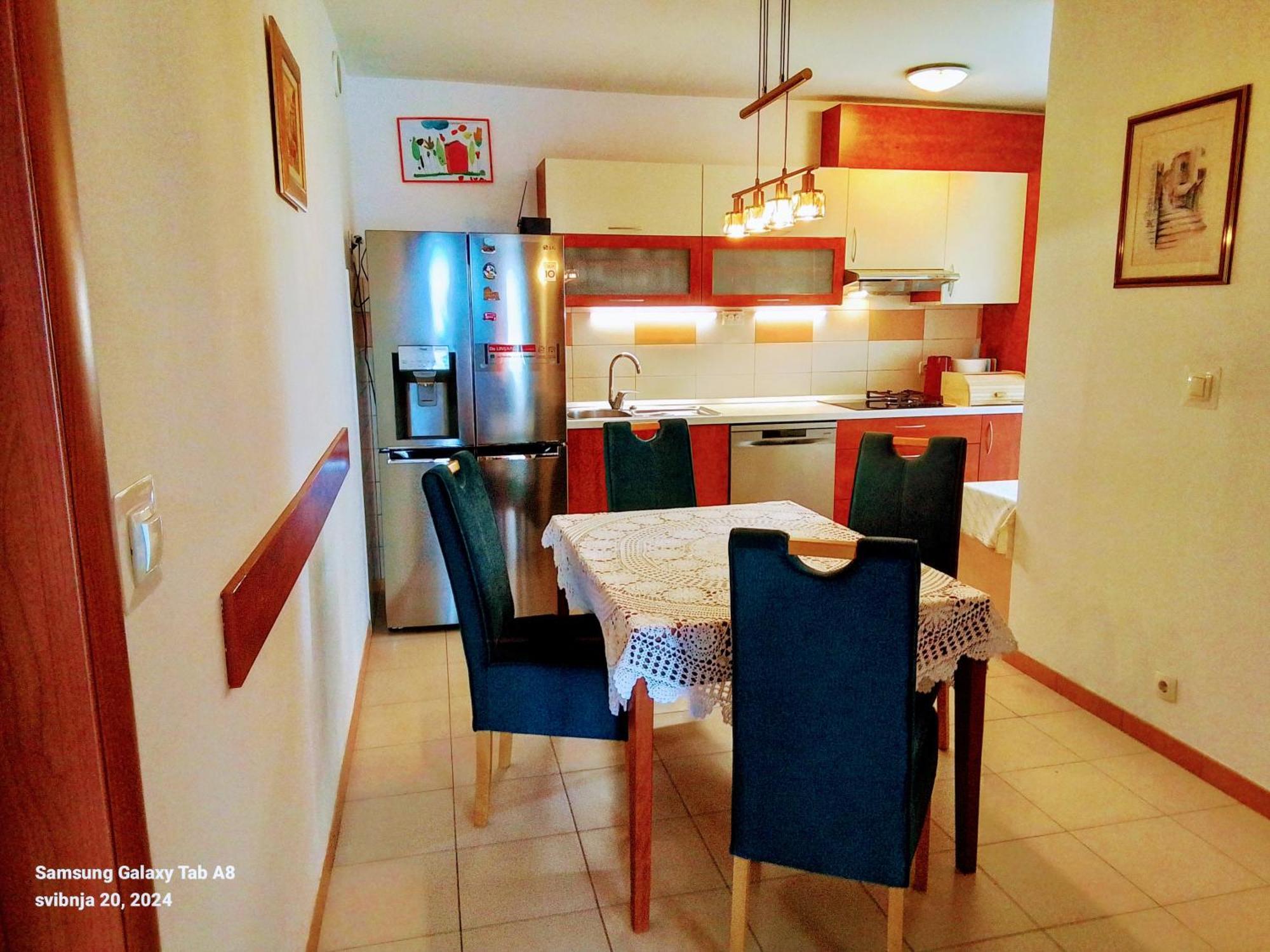 Apartment Vlatka Split Exterior foto